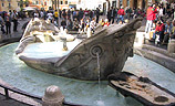 Barcaccia a Piazza di Spagna, Roma